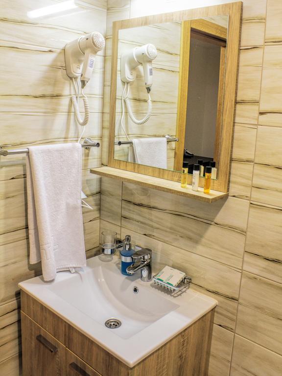 Hotel Dubai Plandiste Екстериор снимка