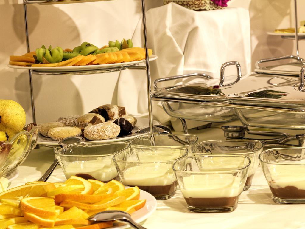 Hotel Dubai Plandiste Екстериор снимка