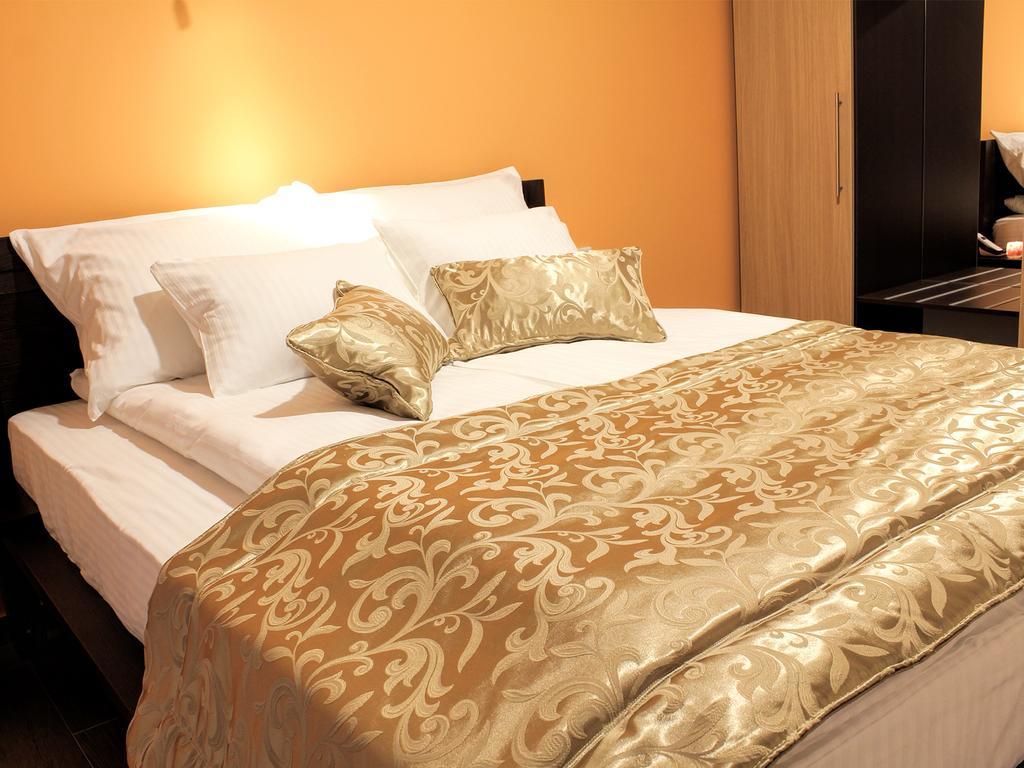 Hotel Dubai Plandiste Екстериор снимка